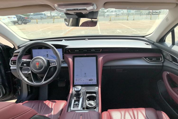 Used Hongqi H5 2023 2.0T Automatic Smart Connect Flagship Edition Interior 6