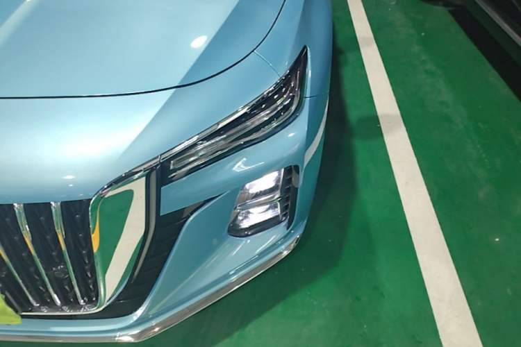 Used Hongqi H5 2023 1.5T HEV Smart Connect Flagship Edition Left Front Headlight