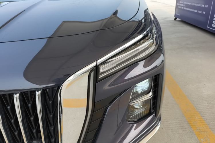 Used Hongqi H5 2023 2.0T Automatic Smart Connect Flagship Edition Left Front Headlight