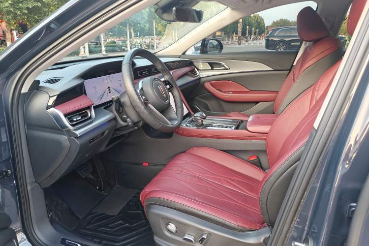 Used Hongqi H5 2023 2.0T Automatic Smart Connect Flagship Edition Left Front Seat
