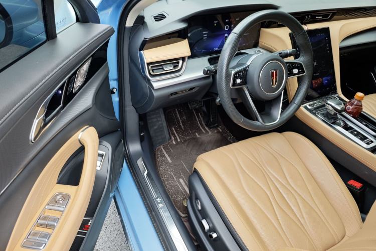 Used Hongqi H5 2023 2.0T Automatic Smart Connect Flagship Edition Left Front Seat