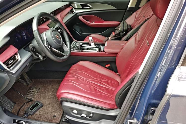 Used Hongqi H5 2023 2.0T Automatic Smart Connect Flagship Edition Left Front Seat