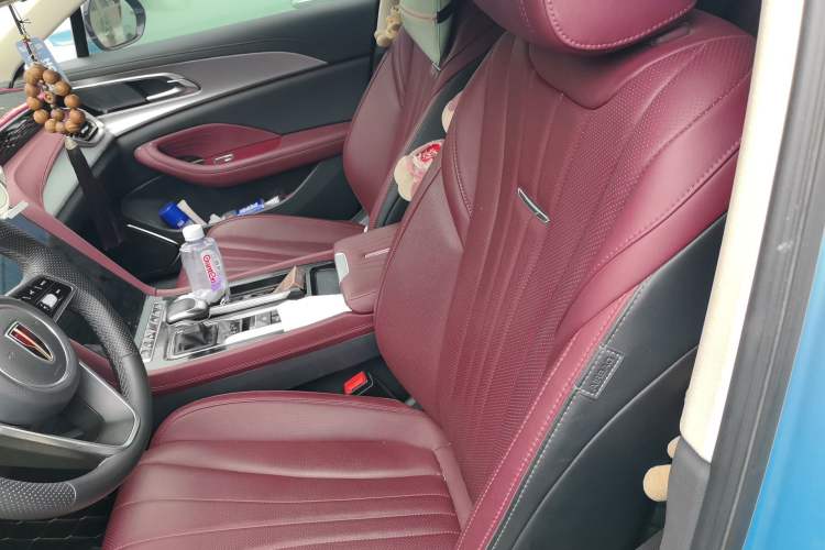 Used Hongqi H5 2023 1.5T DCT Smart Connect Flagship Edition Left Front Seat