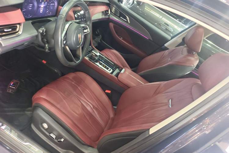 Used Hongqi H5 2023 2.0T Automatic Smart Connect Flagship Edition Left Front Seat