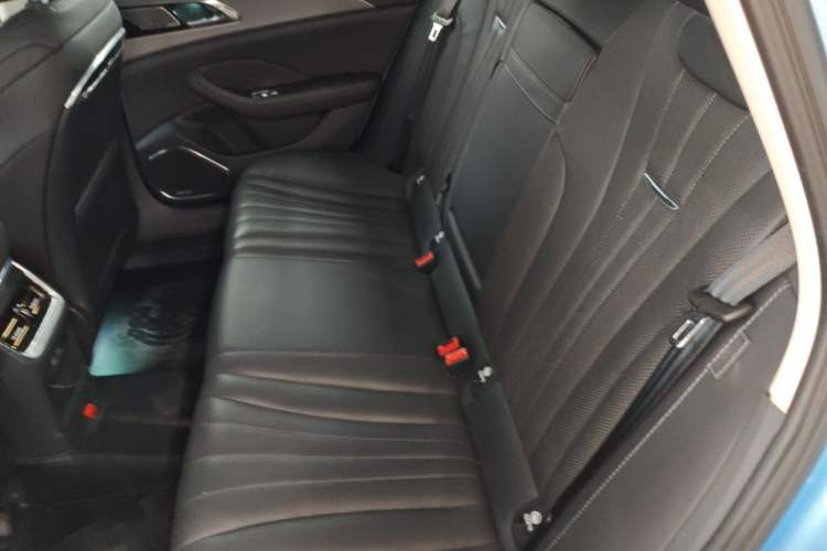 Used Hongqi H5 2023 1.5T HEV Smart Connect Flagship Edition Left Rear Seat