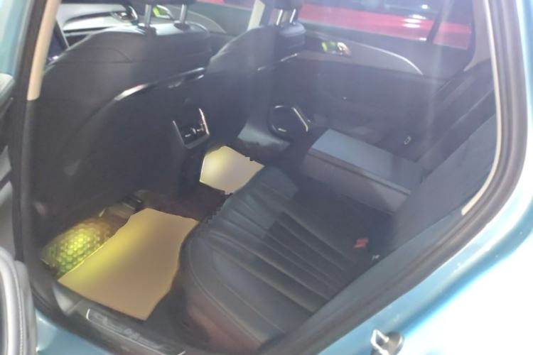 Used Hongqi H5 2023 1.5T HEV Smart Connect Flagship Edition Left Rear Seat