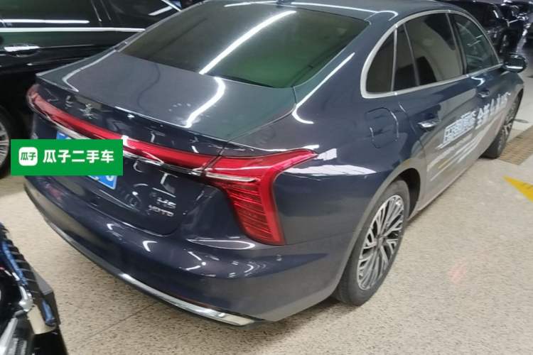Used Hongqi H5 2023 2.0T Automatic Smart Connect Flagship Edition Rear Right 45 Deg