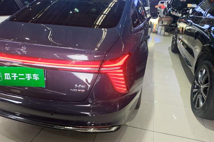 Used Hongqi H5 2023 2.0T Automatic Smart Connect Flagship Edition Right Rear Taillight