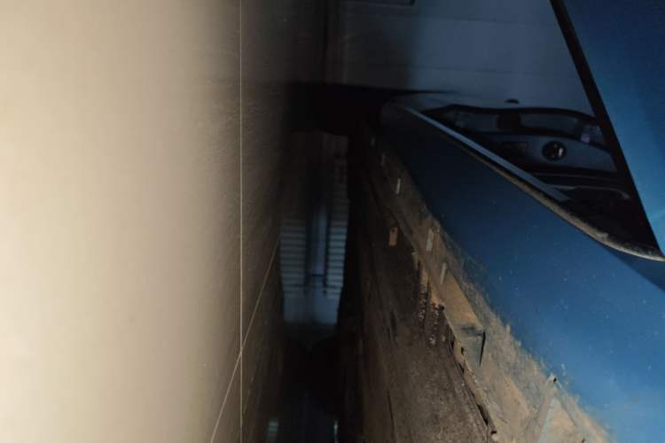 Used Hongqi H5 2023 1.5T HEV Smart Connect Flagship Edition Right Side Sill