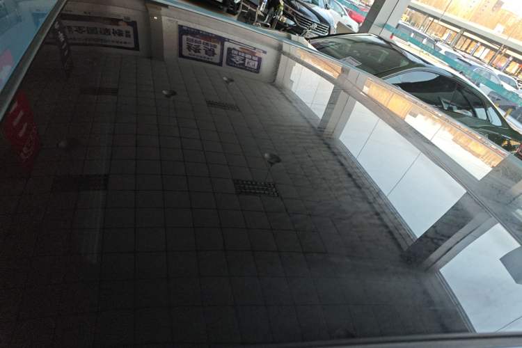 Used Hongqi H5 2023 1.5T HEV Smart Connect Flagship Edition Roof