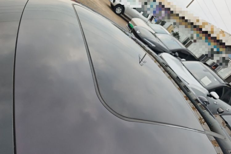 Used Hongqi H5 2023 2.0T Automatic Smart Connect Flagship Edition Roof