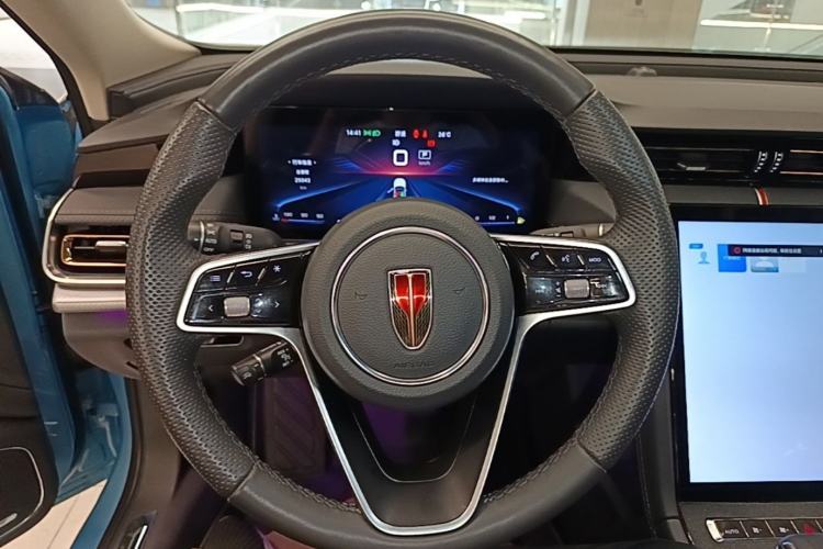 Used Hongqi H5 2023 2.0T Automatic Smart Connect Flagship Edition Steering Wheel