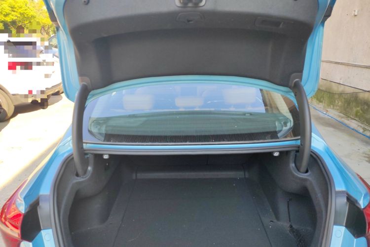 Used Hongqi H5 2023 1.5T HEV Smart Connect Flagship Edition Trunk