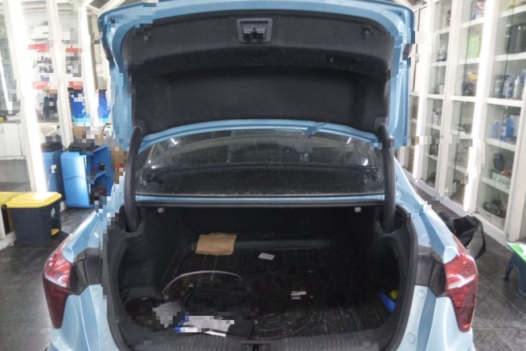 Used Hongqi H5 2023 2.0T Automatic Smart Connect Flagship Edition Trunk
