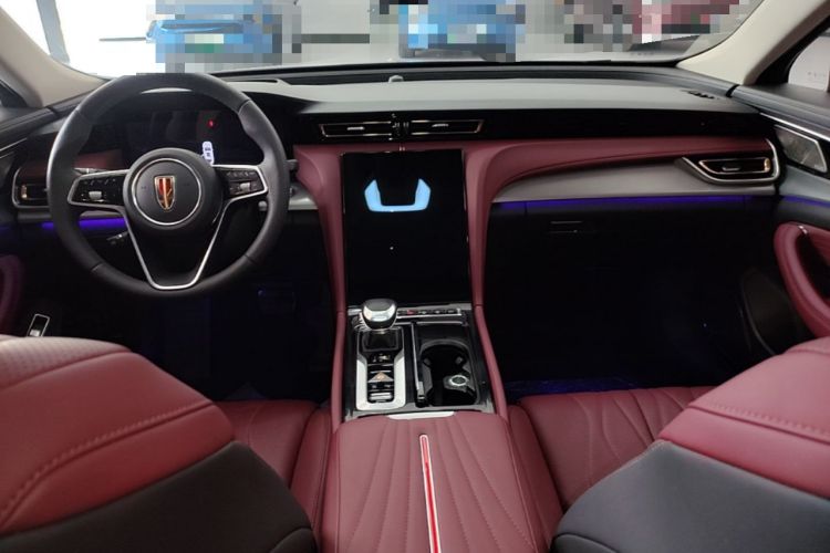 Used Hongqi H5 2023 2.0T Automatic Smart Connect Flagship Edition Center Console