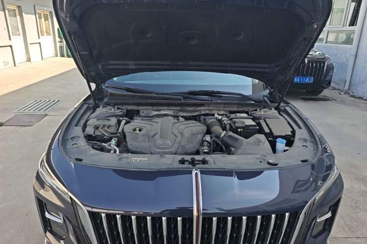 Used Hongqi H5 2023 2.0T Automatic Smart Connect Flagship Edition Engine Bay