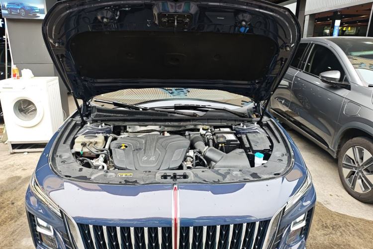 Used Hongqi H5 2023 2.0T Automatic Smart Connect Flagship Edition Engine Bay