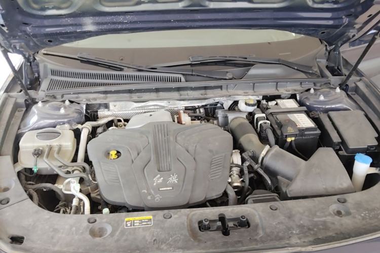 Used Hongqi H5 2023 2.0T Automatic Smart Connect Flagship Edition Engine Bay