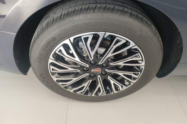 Used Hongqi H5 2023 2.0T Automatic Smart Connect Flagship Edition Exterior 8