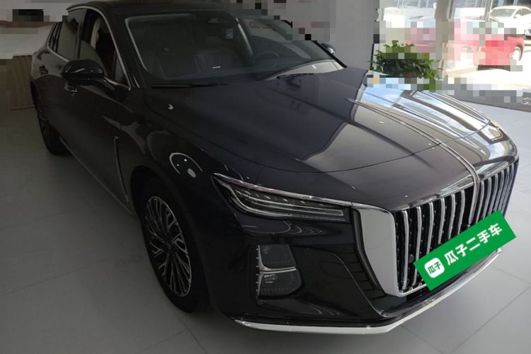 Used Hongqi H5 2023 2.0T Automatic Smart Connect Flagship Edition Front Right 45 Deg