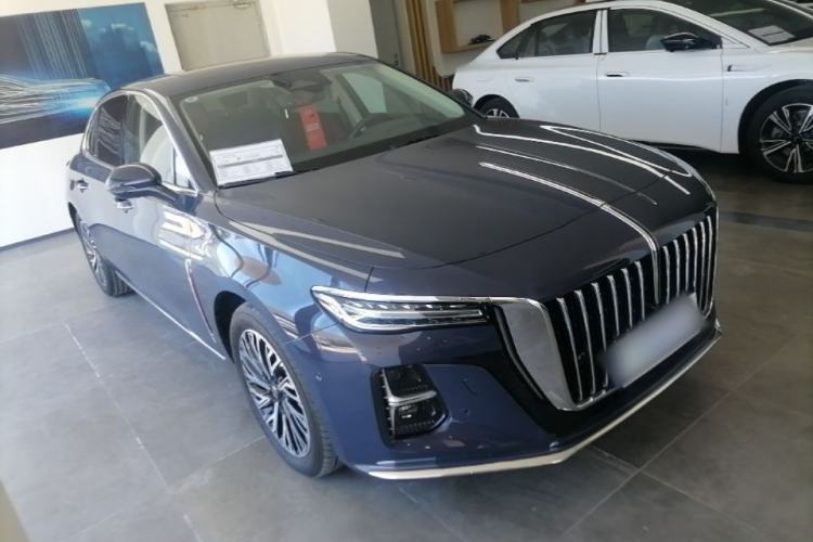 Used Hongqi H5 2023 2.0T Automatic Smart Connect Flagship Edition Front Right 45 Deg