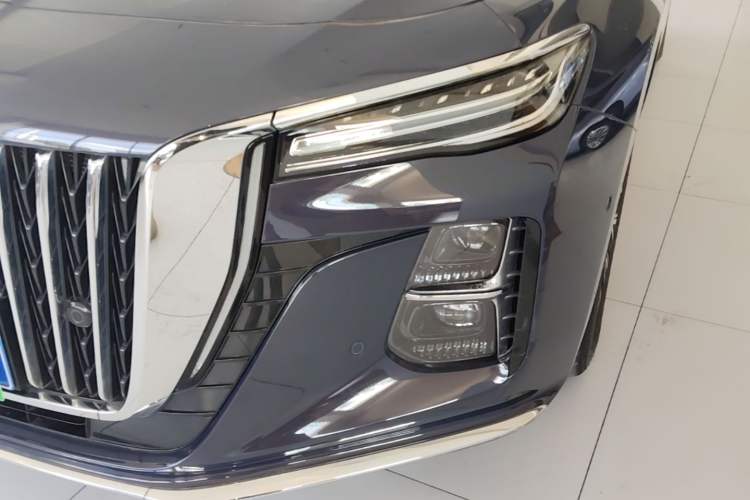 Used Hongqi H5 2023 2.0T Automatic Smart Connect Flagship Edition Left Front Headlight