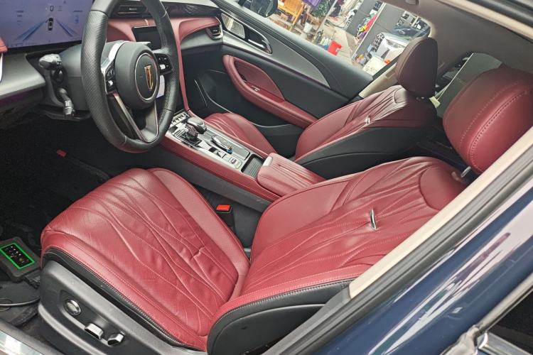 Used Hongqi H5 2023 2.0T Automatic Smart Connect Flagship Edition Left Front Seat