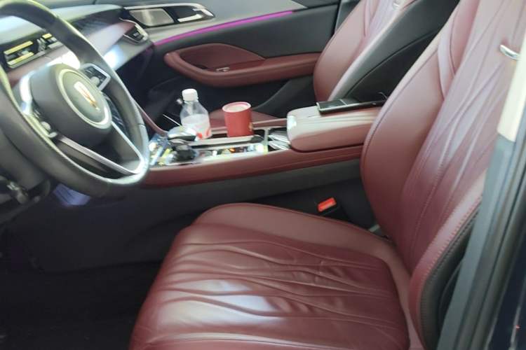 Used Hongqi H5 2023 2.0T Automatic Smart Connect Flagship Edition Left Front Seat