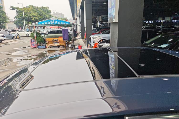 Used Hongqi H5 2023 2.0T Automatic Smart Connect Flagship Edition Roof