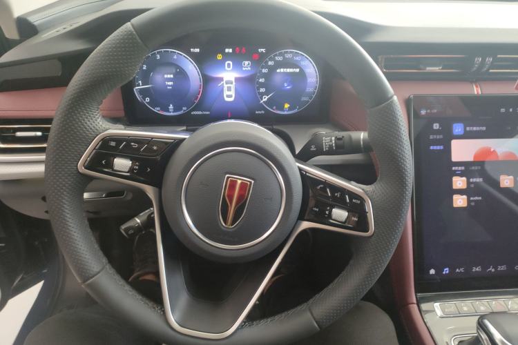 Used Hongqi H5 2023 2.0T Automatic Smart Connect Flagship Edition Steering Wheel