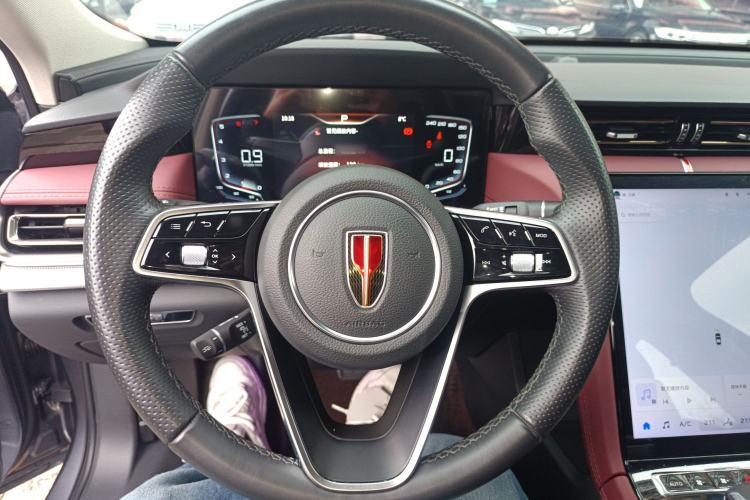 Used Hongqi H5 2023 2.0T Automatic Smart Connect Flagship Edition Steering Wheel