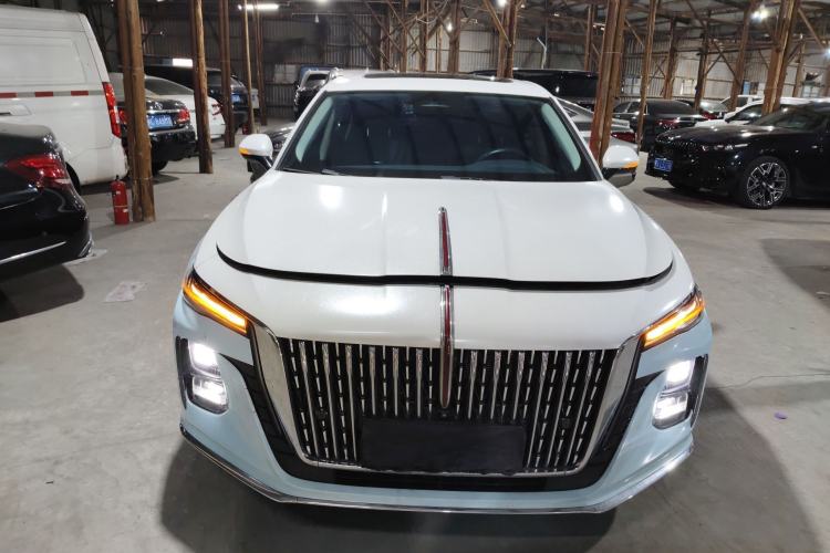Used Hongqi H5 2023 2.0T Automatic Smart Connect Flagship Edition Front