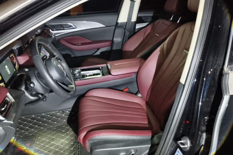 Used Hongqi H5 2023 1.5T DCT Smart Connect Flagship Edition Left Front Seat