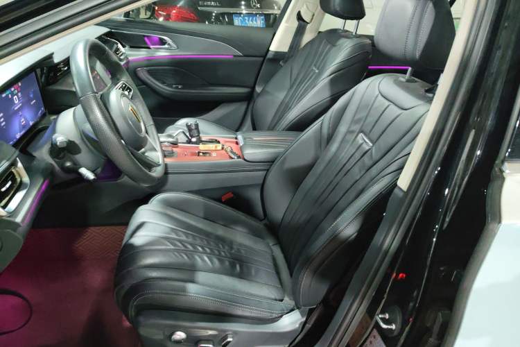 Used Hongqi H5 2023 2.0T Automatic Smart Connect Flagship Edition Left Front Seat
