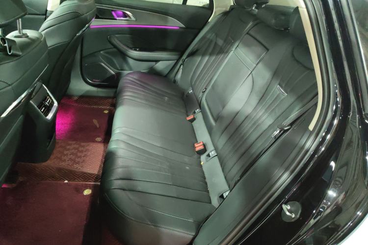 Used Hongqi H5 2023 2.0T Automatic Smart Connect Flagship Edition Left Rear Seat