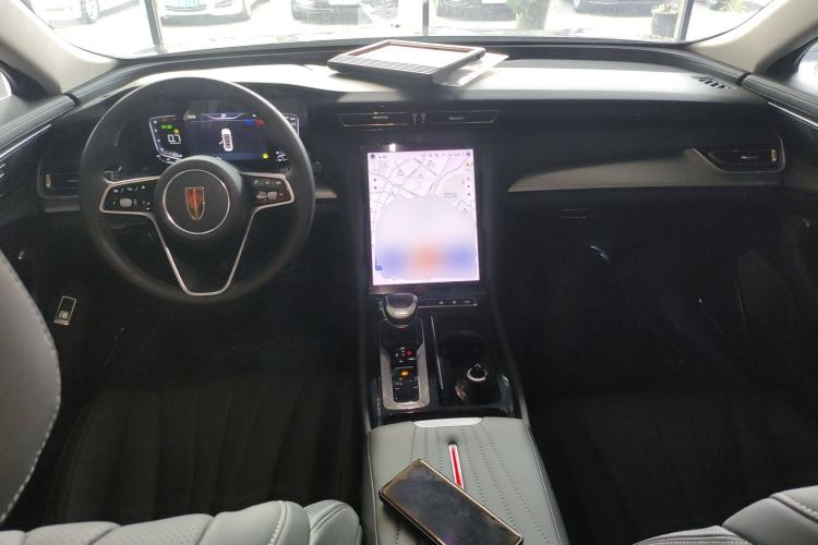Used Hongqi H5 2023 1.5T DCT Smart Connect Flagship Edition Center Console