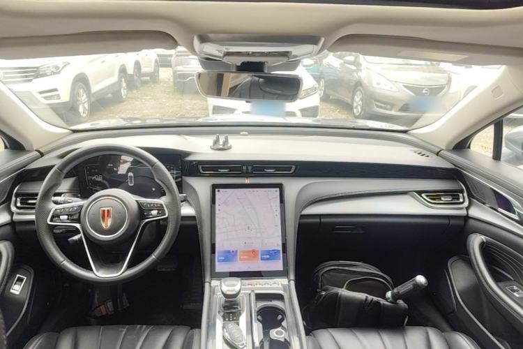 Used Hongqi H5 2023 1.5T DCT Smart Connect Flagship Edition Center Console