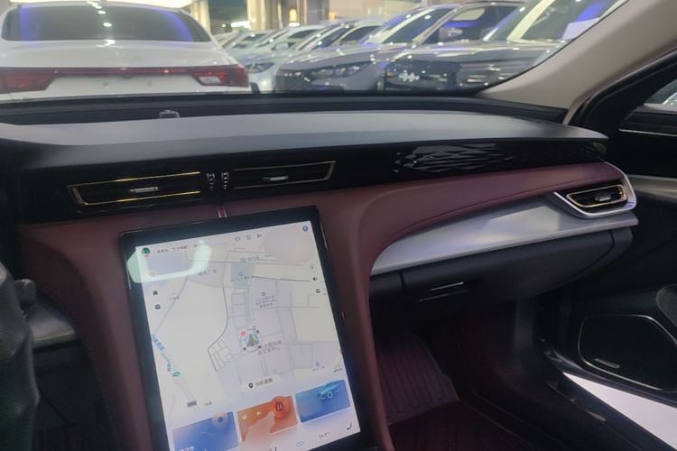 Used Hongqi H5 2023 1.5T HEV Smart Connect Flagship Edition Center Console