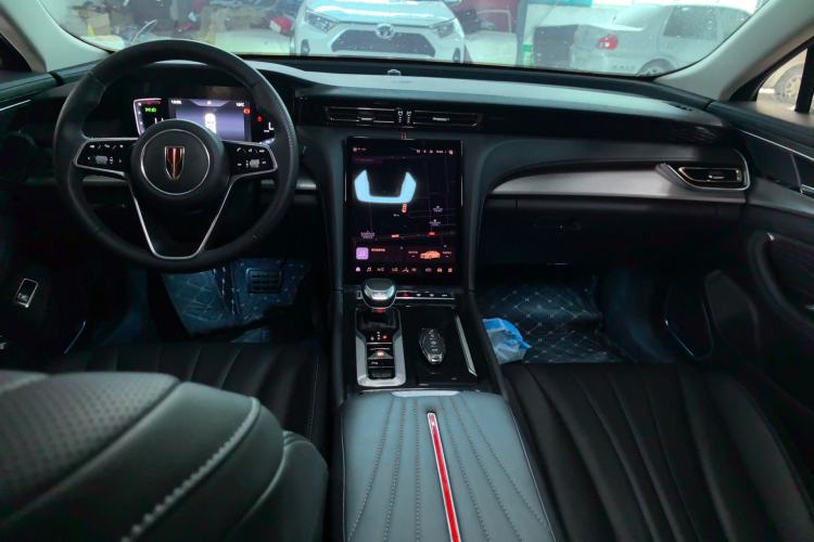 Used Hongqi H5 2023 1.5T DCT Smart Connect Flagship Edition Center Console