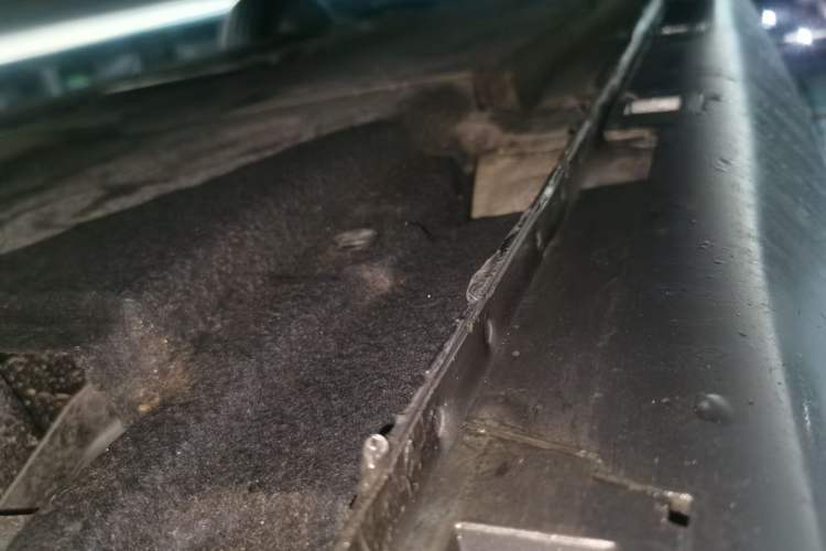 Used Hongqi H5 2023 2.0T Automatic Smart Connect Flagship Edition Chassis Rear Left