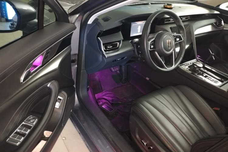 Used Hongqi H5 2023 1.5T DCT Smart Connect Flagship Edition Driver Seat
