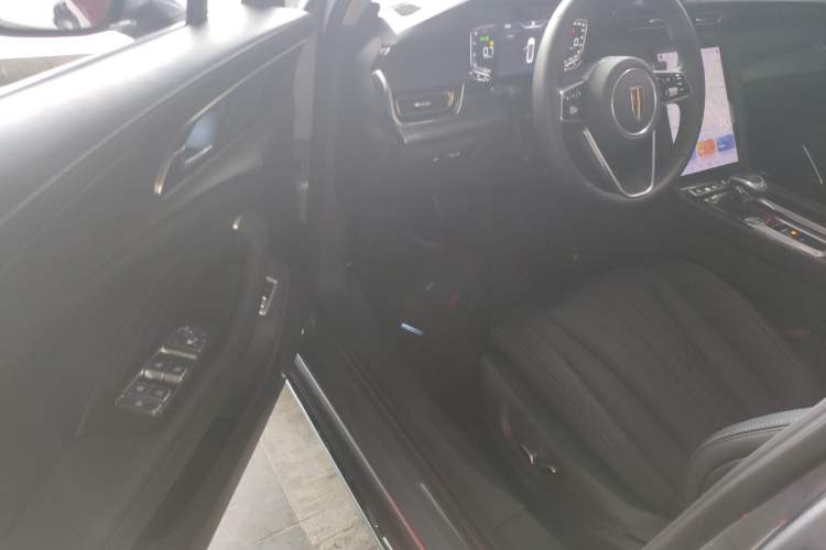 Used Hongqi H5 2023 1.5T DCT Smart Connect Flagship Edition Driver Seat