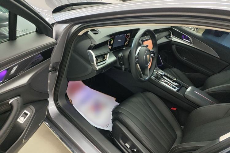 Used Hongqi H5 2023 1.5T DCT Smart Connect Flagship Edition Driver Seat