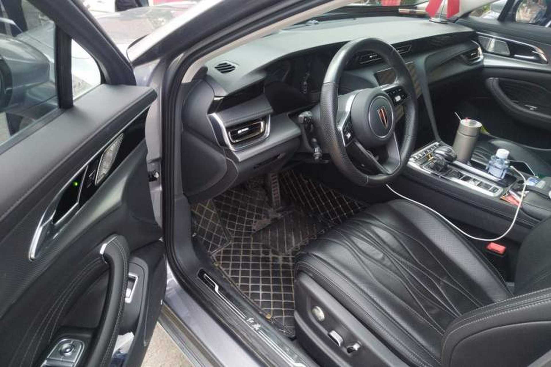 Used Hongqi H5 2023 2.0T Automatic Smart Connect Flagship Edition Driver Seat