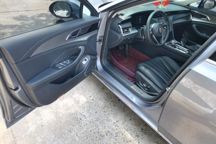 Used Hongqi H5 2023 1.5T DCT Smart Connect Flagship Edition Driver Seat