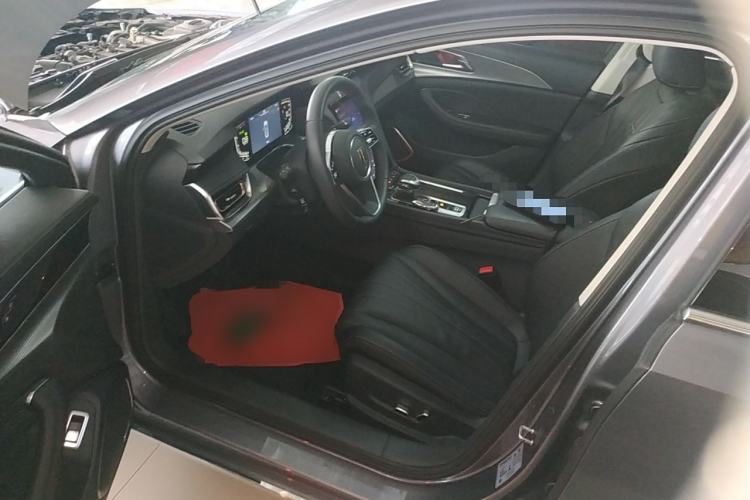 Used Hongqi H5 2023 2.0T Automatic Smart Connect Flagship Edition Driver Seat