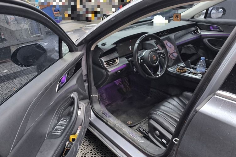 Used Hongqi H5 2023 2.0T Automatic Smart Connect Flagship Edition Driver Seat