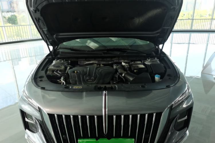 Used Hongqi H5 2023 2.0T Automatic Smart Connect Flagship Edition Engine Bay