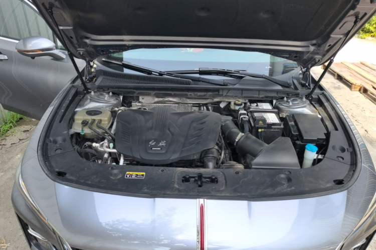 Used Hongqi H5 2023 1.5T DCT Smart Connect Flagship Edition Engine Bay