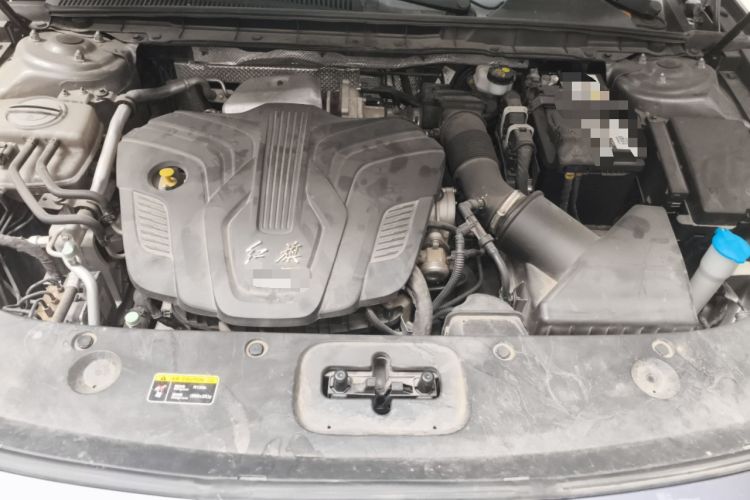 Used Hongqi H5 2023 2.0T Automatic Smart Connect Flagship Edition Engine Bay